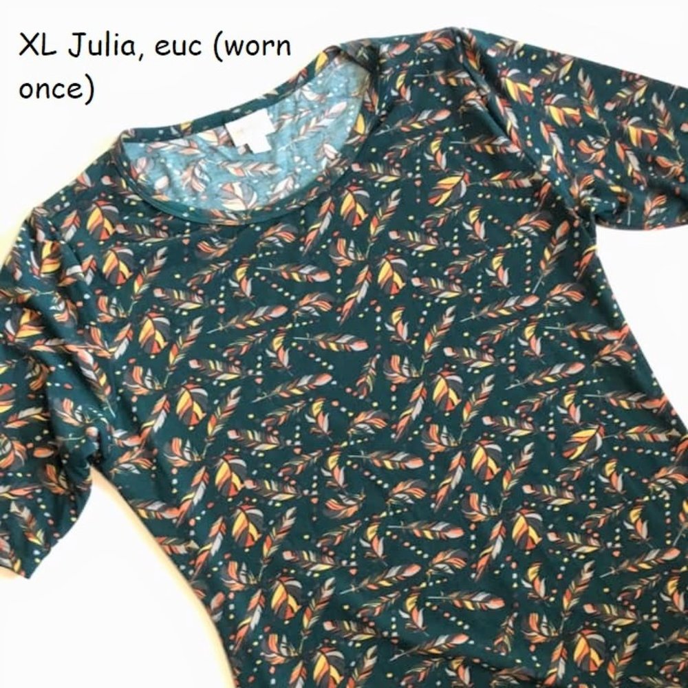 XL Lularoe Julia sheath dress, feathers